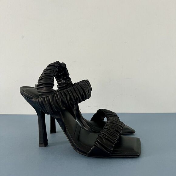 Gianni Bini Vanya Scrunched Square Toe Black Leather Dress Sandal Heels - Picture 4 of 8